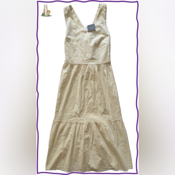 Tahari Dresses & Skirts - NWT-Tahari Strapless Cream Midi Dress